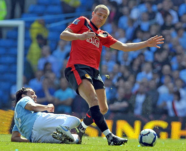 防线中心位 防线中心位